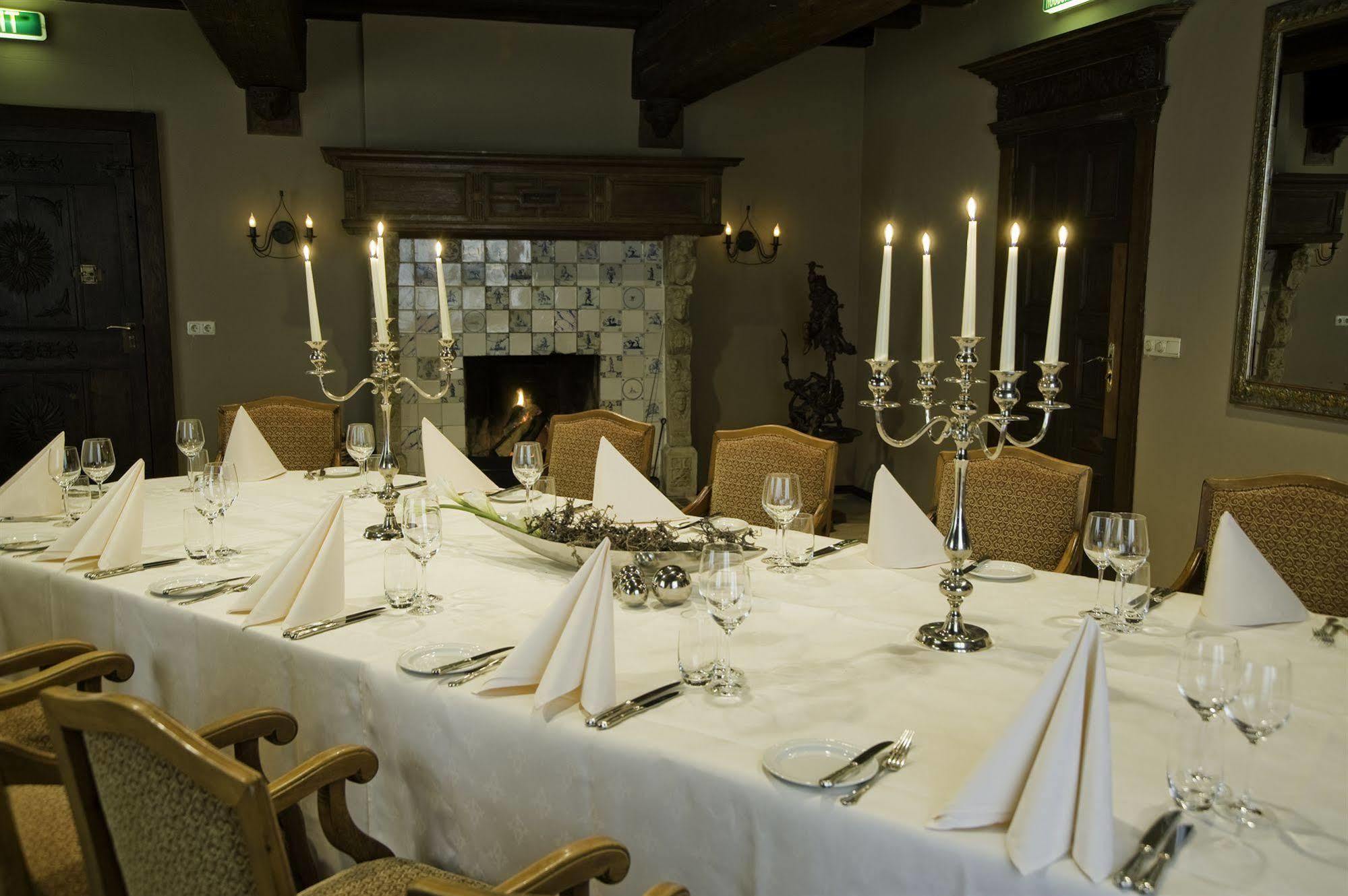 Romantik Hotel Kasteel Daelenbroeck Herkenbosch Екстер'єр фото