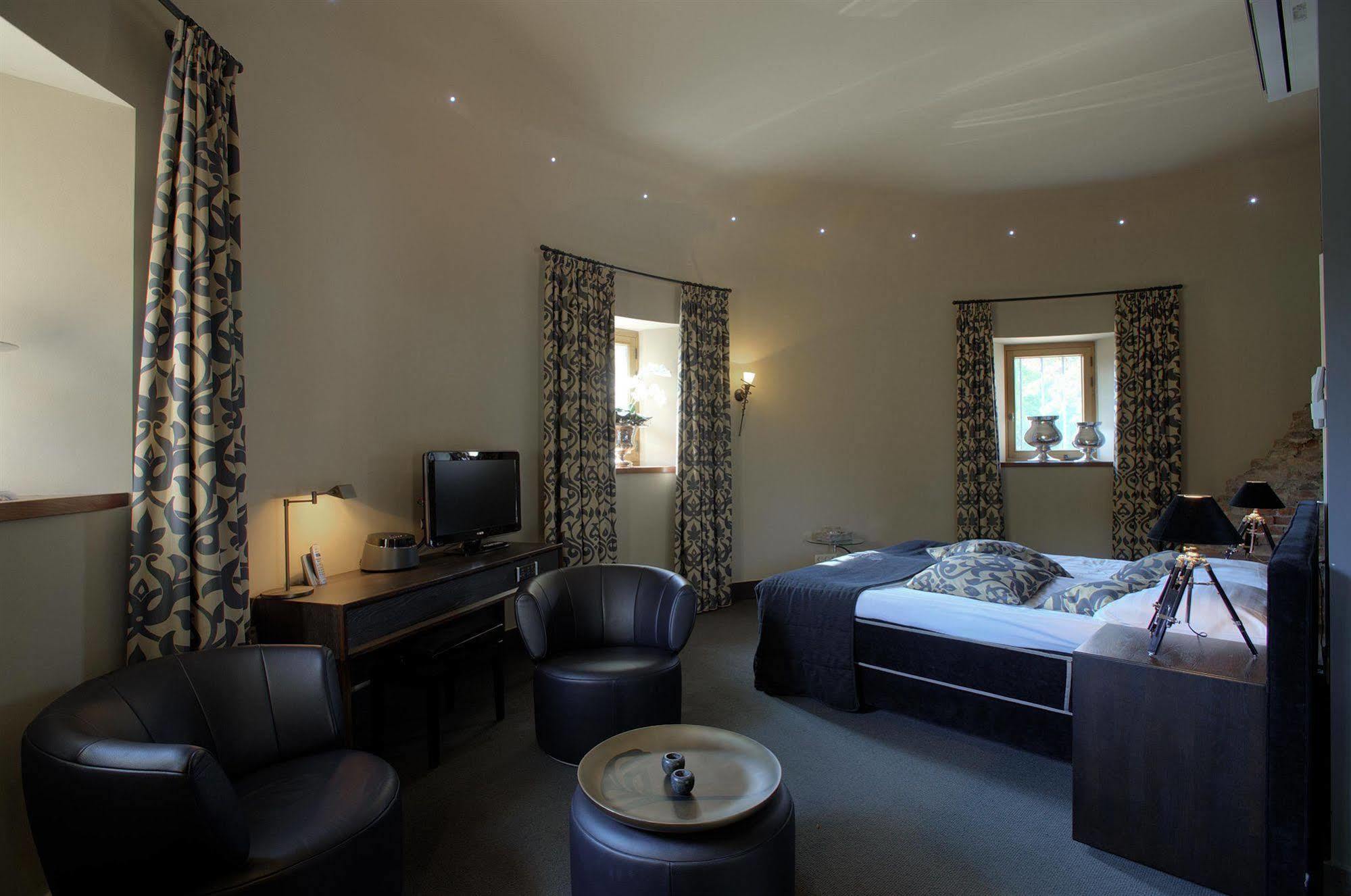 Romantik Hotel Kasteel Daelenbroeck Herkenbosch Екстер'єр фото